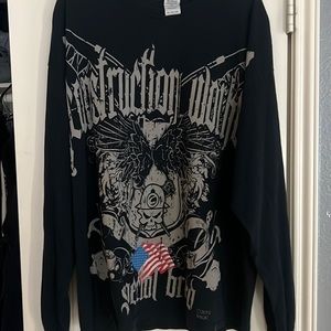long sleeve t-shirt